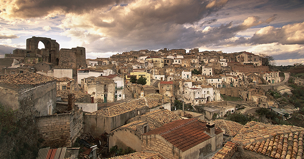 इटली के लिए एक पूर्ण-खर्च-भुगतान, 3-महीने-लंबी यात्रा चाहते हैं? Airbnb बस यही पेशकश कर रहा है